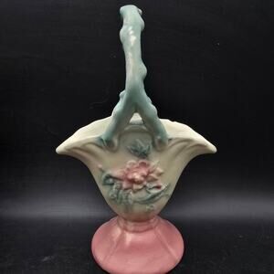 Hull Art Pottery Woodland Handled Basket Pink Green W-0